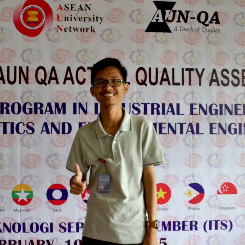 Januari 2015 di Gedung Rektorat ITS seusai liputan